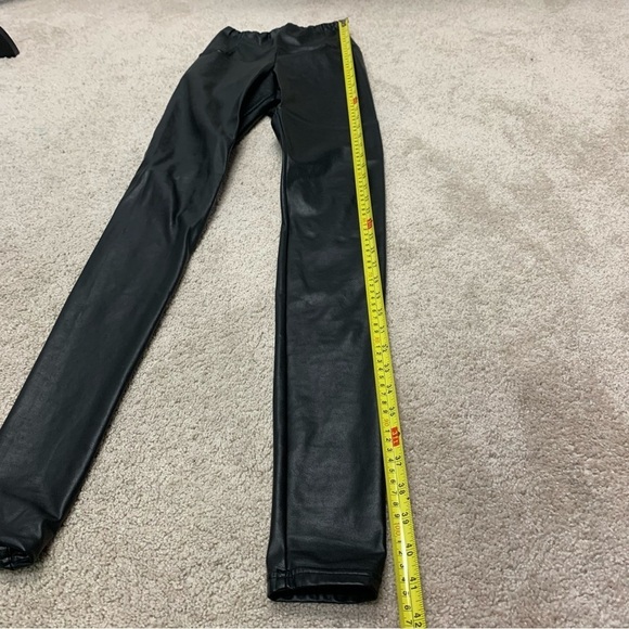 Aritzia Wilfred Black Daria faux Leather high waisted Legging XXS - Picture 10 of 12